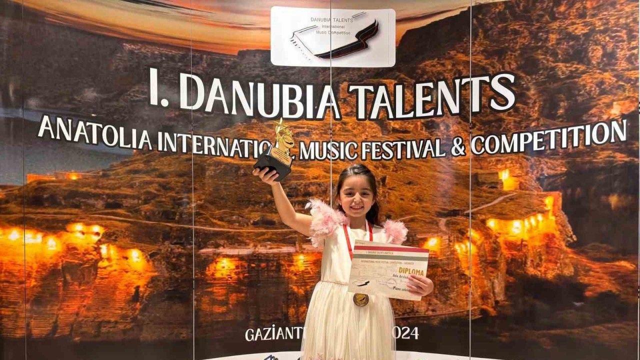 GKV’li Ada Arslan Piyano Solisti Kategorisinde Dünya üçüncüsü