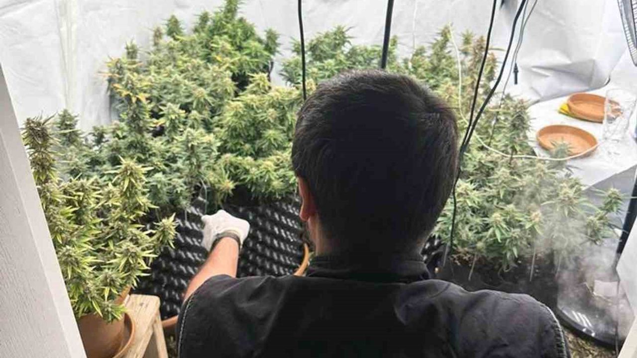 Polisten Ortaca’da evde uyuşturucu üretimine operasyon