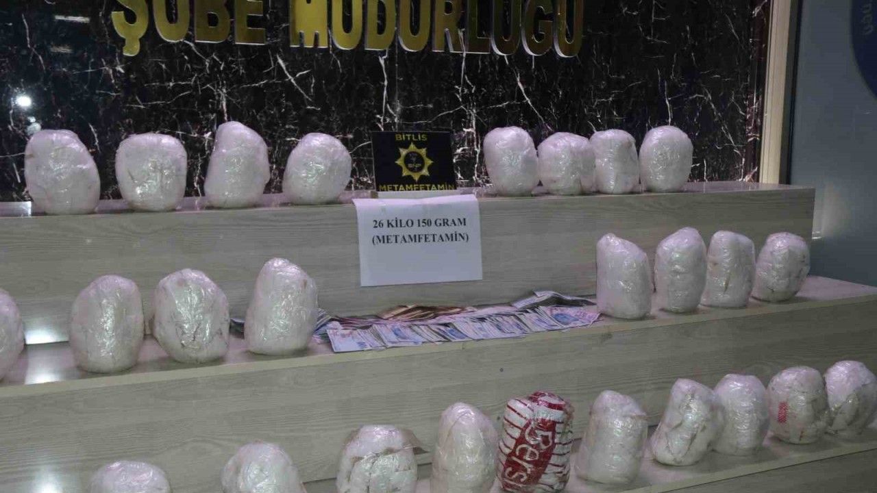 Bitlis’te 26 kilo metanfetamin ele geçirildi