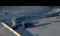 YPG Afrin'de araçları yakıyor