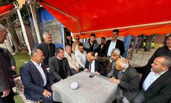 AK Parti Genel Başkan Yardımcısı Zeybekci, Gölhisar’da esnafla bir araya geldi
