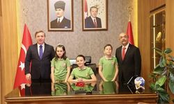 23 Nisan Ulusal Egemenlik ve Çocuk Bayramı Erzincan’da coşkuyla kutlandı
