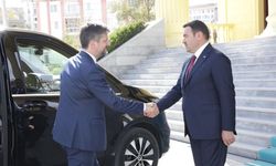 Macaristan Ankara Büyükelçisi Viktor Matis, Kütahya Valisi Musa Işın’ı ziyaret etti