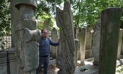 Araştırmacı - Yazar Osmanlı mezar taşlarındaki sırları anlattı