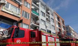 Çanakkale’de 4 katlı apartmanda yangın paniği