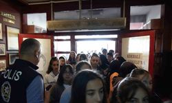 Öğrenciler LGS ve YKS sınavı öncesi Türkiye’de ilk defa Bilecik’te yapılan prova sınavına girdi