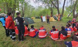 Van’da UMKE gönüllülerine temel eğitim kampı
