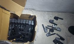 Silah üreten şahsın evine operasyon: 13 ruhsatsız tabanca ve silah parçaları ele geçirildi