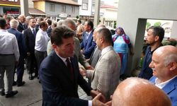 Trabzon Büyükşehir Belediyesi’nde halk bayramlaşması yapıldı