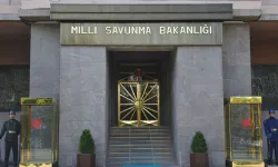 Resmi Gazete’de Yayınlandı: Milli Savunma Bakanlığı 1000 Sözleşmeli Personel Alımı Yapacak!