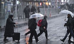 Meteoroloji'den Sağanak ve Fırtına Uyarısı: Kuvvetli Yağış ve Rüzgar Bekleniyor