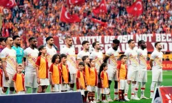 Tarihi Zafer: Galatasaray 25. Şampiyonluğuyla 5. Yıldızı Taktı!