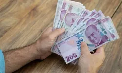 Emeklilere Bayram Müjdesi: 4 Bin TL'lik İkramiye Haziran Başında Hesaplara Yatacak!