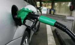 Türkiye'de Akaryakıta da Yeni Vergi Formülü: Motorine Zam Kapıda!