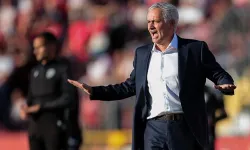 Mourinho'ya Benfica'da Şok Başlangıç: Taraftar Islıklayarak Tepki Gösterdi