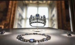 Louvre’daki 102 Milyon Dolarlık Soygunun Perdesi Aralandı: “Amatörlerin Gözü Kara Girişimi”