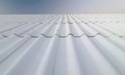 Güneşi Yansıtan, Suyu Toplayan Çatı Boyası: Su Kıtlığına Karşı Çığır Açan Buluş