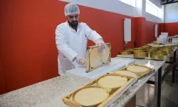 Van’dan Dünya Pazarına Bal Yolculuğu: Devlet Desteğiyle Kurulan Tesis Dubai’ye Açıldı