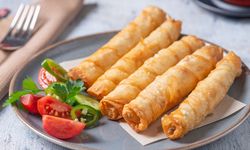 Sigara Böreğinde Lezzeti Belirleyen Dokunuş: Yufkaya Ne Sürülür?