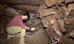 Bradost’ta Toprağın Altından Çıkan Sır: 2500 Yıllık “Kral ve Muhafızları” Mezar Odası Ortaya Çıkarıldı