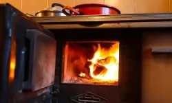 Avrupa’da Odun Sobası Tartışması Büyüyor: Milyonlarca Hane Değişime Zorlanıyor