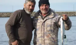 Kafes Patlaması Sonrası Karadeniz’de Oltalar Denize İndi: Sahiller Balıkçılarla Doldu