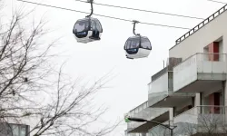 Paris’te Ulaşımda Yeni Dönem: Avrupa’nın En Uzun Teleferiği Hizmete Girdi