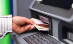ATM’lerde Kart Yutma Alarmı: Bu Hatalar Cebinizi ve Zamanınızı Yakabilir
