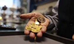 Altın Piyasasında Fırtına Öncesi Sessizlik: İslam Memiş’ten “10 Gün” Uyarısı Geldi