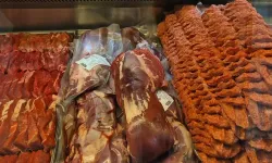 Ucuz Et Hamlesi: 650 TL’ye Kıyma, 700 TL’ye Kuşbaşı Satışı Kuyruk Oluşturdu