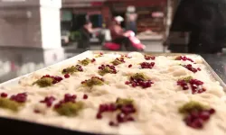 Saray Mutfağından Ramazan Sofralarına: Güllaçı Pamuk Gibi Yapan Gizli Dokunuş Ortaya Çıktı