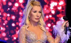 Moda Tartışması Yeniden Alevlendi: Seda Sayan’dan Olay Yaratan ‘Çorap’ Çıkışı