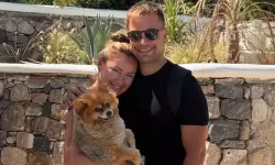 Pınar Altuğ'a 'Müstehcenlik' Sorusu! Eşi Sessiz Kalamadı