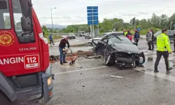 Sakarya’da Can Pazarı: Tır, Otomobil ve Minibüsün Karıştığı Zincirleme Kazada 4’ü Ağır 6 Yaralı