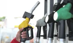 Akaryakıtta Gece Yarısı Sürprizi: Motorin Fiyatları Sert Düştü
