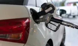 Akaryakıt Fiyatlarında Yeni Dönem Başlıyor: Benzinde 90 Lira Sınırı Gündemde