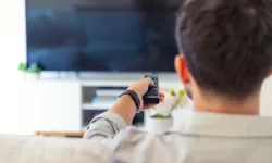 Çarşamba Akşamı Ekran Yarışı Kızışıyor! Bu Akşam Hangi Dizi ve Programlar Var?