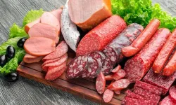 İşlenmiş et tüketenler dikkat! Her gün 30 gram fazlası kanser riskini yükseltiyor