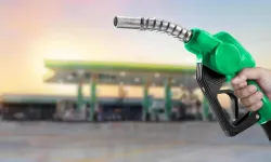 Akaryakıtta Kasım Şoku Kapıda! Benzine 4,15 TL, Motorine 3,60 TL Zam Bekleniyor