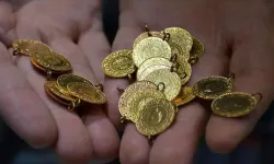 Altın Fiyatlarında Dolar Şoku! Gram Altın 6 Bin 653 Liraya Yükseldi, Gözler FED ve Enflasyon Verilerinde