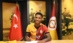 Galatasaraylı Yıldızdan Beklenmedik Veda! Ismail Jakobs Milli Takım Kariyerini Noktaladı