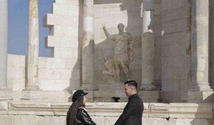 Kral 2. Teos’un eşi adına kurduğu antik kentte dron ile evlilik teklifi