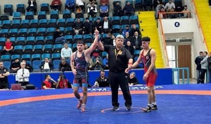 Ahi Evran Üniversitesi öğrencisi, Avrupa Güreş Şampiyonası’nda ikinci oldu