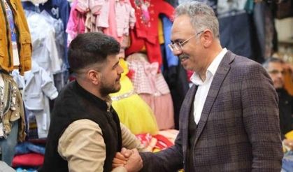 Başkan Mehmet Kuş ve meclis üyeleri esnafla buluştu