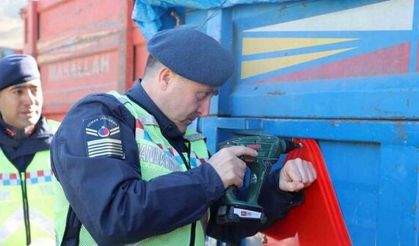 Çankırı’da kazalara karşı önlem: Römorklara reflektör takıldı