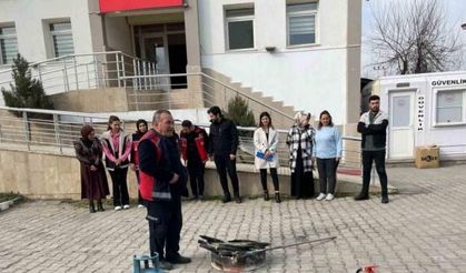 Iğdır Belediyesi yangın söndürme eğitimleri devam ediyor