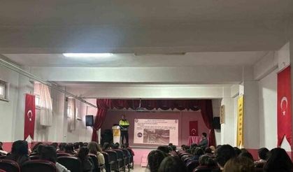 Iğdır’da öğrencilere trafik bilgilendirmesi