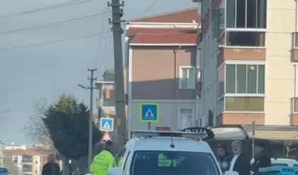 Lüleburgaz’da park halinde otomobile çarpıp kaçtı