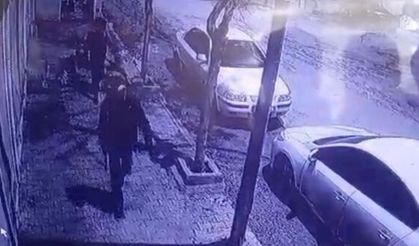 Şanlıurfa’da motosiklet hırsızlığı güvenlik kamerasında