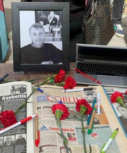 Trafik kazasında hayatını kaybeden İHA Artvin eski muhabiri son yolculuğuna uğurlandı